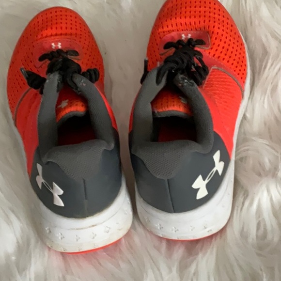 Under Armour Red and Black Sneakers with Mesh Design - Picture 8 of 9